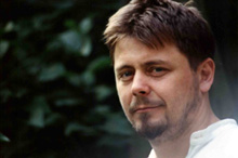 Thomas Frick, director